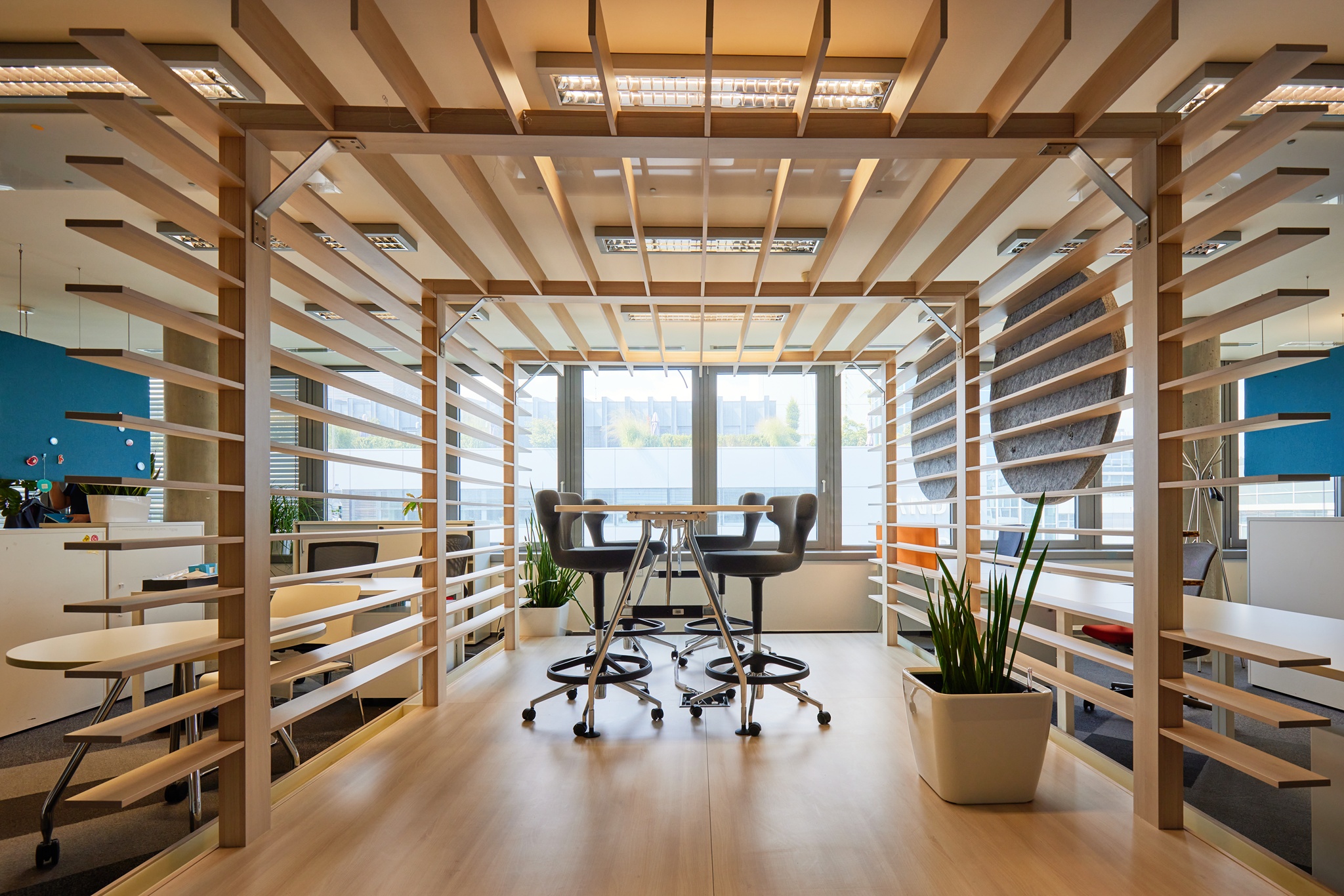 Ondrej-Vibes-Ande╠il-No16-2048px-00033