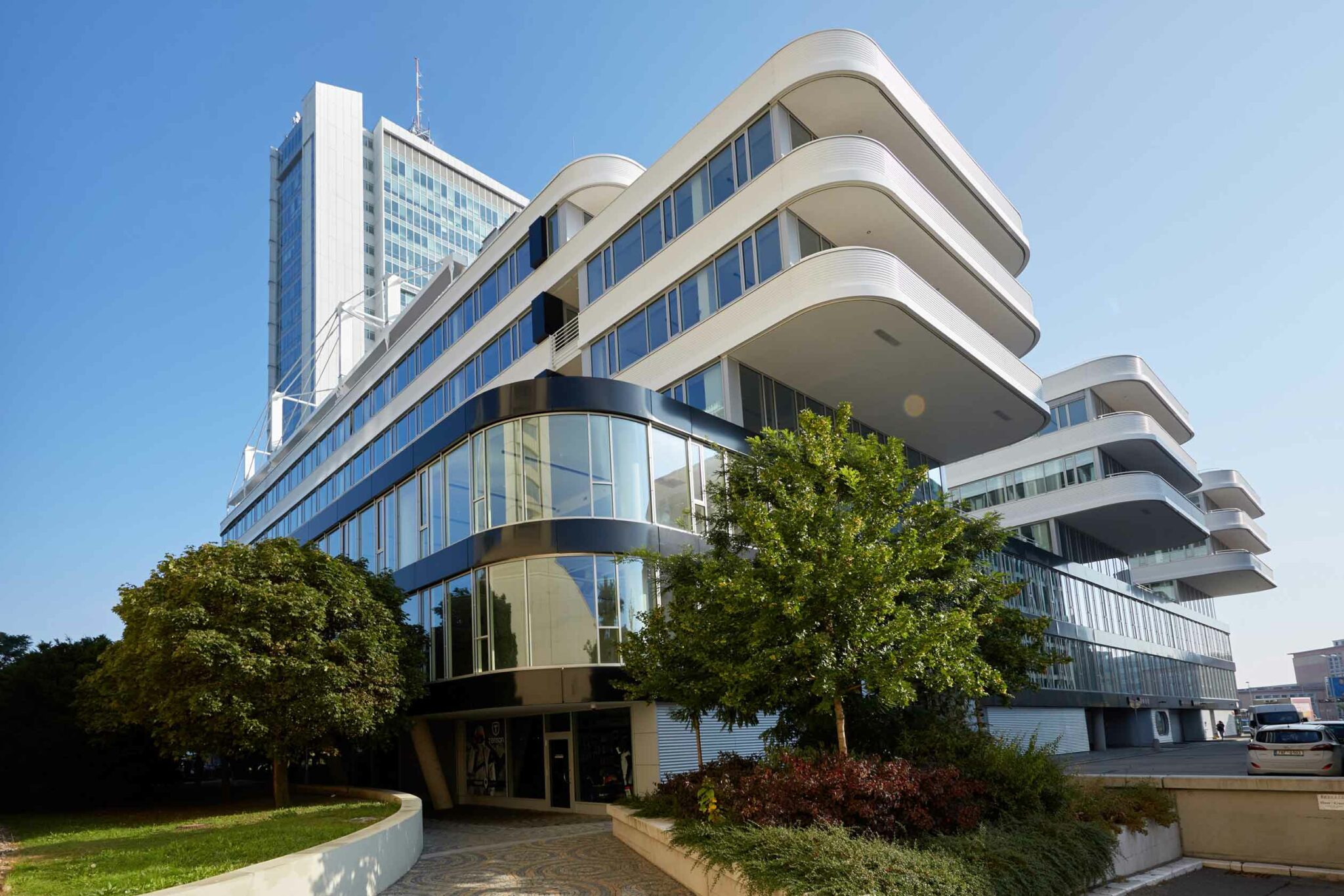 Trimaran_FullRes_0001_00005_nahled-scaled