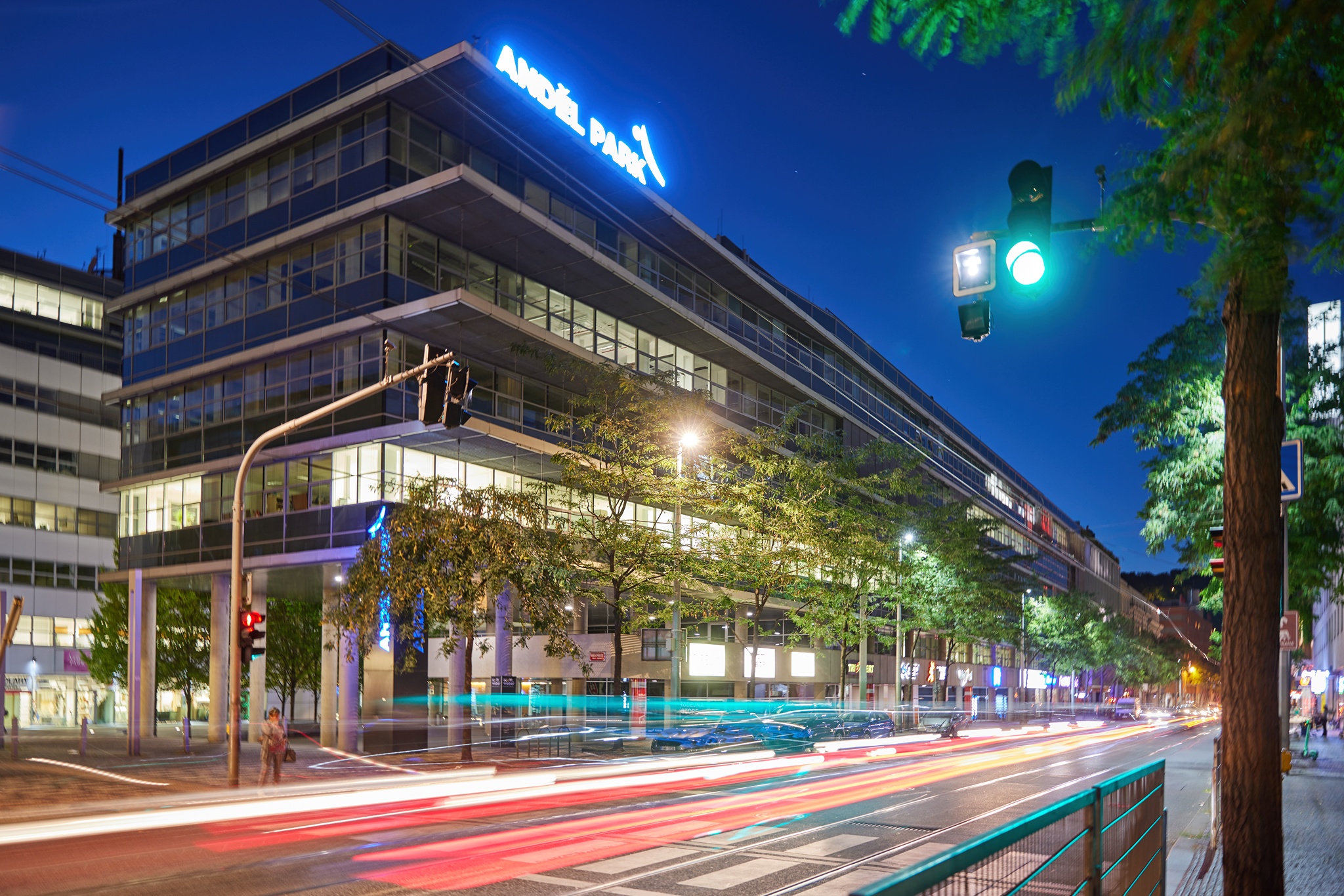 Ondrej-Vibes-Ande╠il-No16-2048px-00104