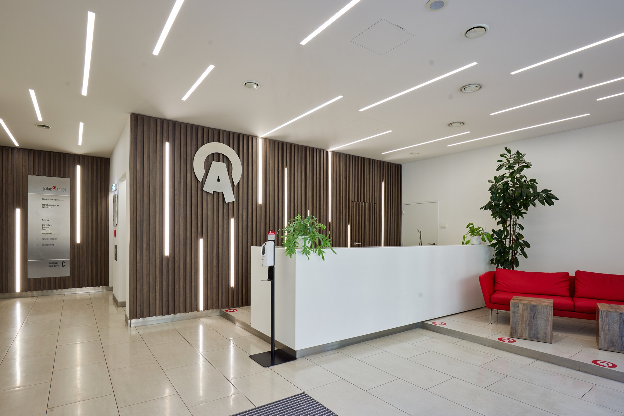 Ondrej-Vibes-Pala╠uc-Ande╠il-2048px-00097