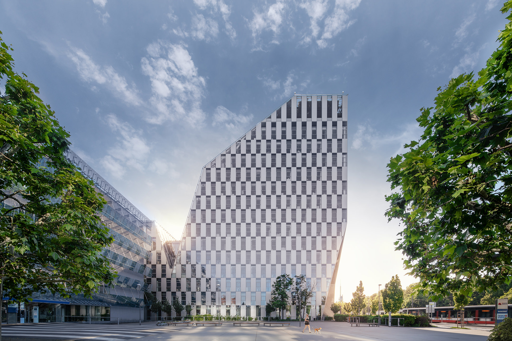 190602-CMN-Crystal-0390