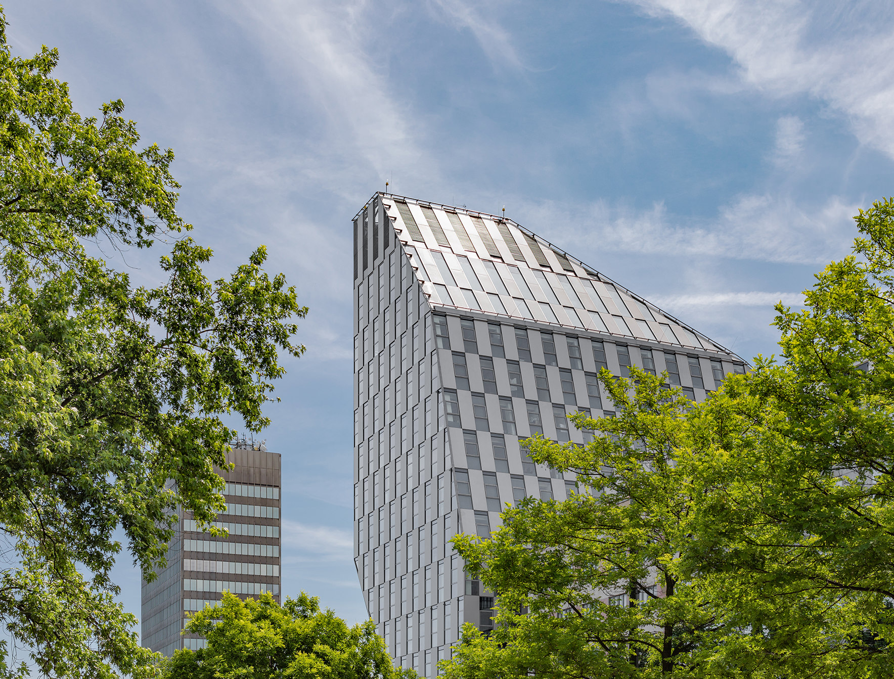 190609-CMN-Crystal-2354