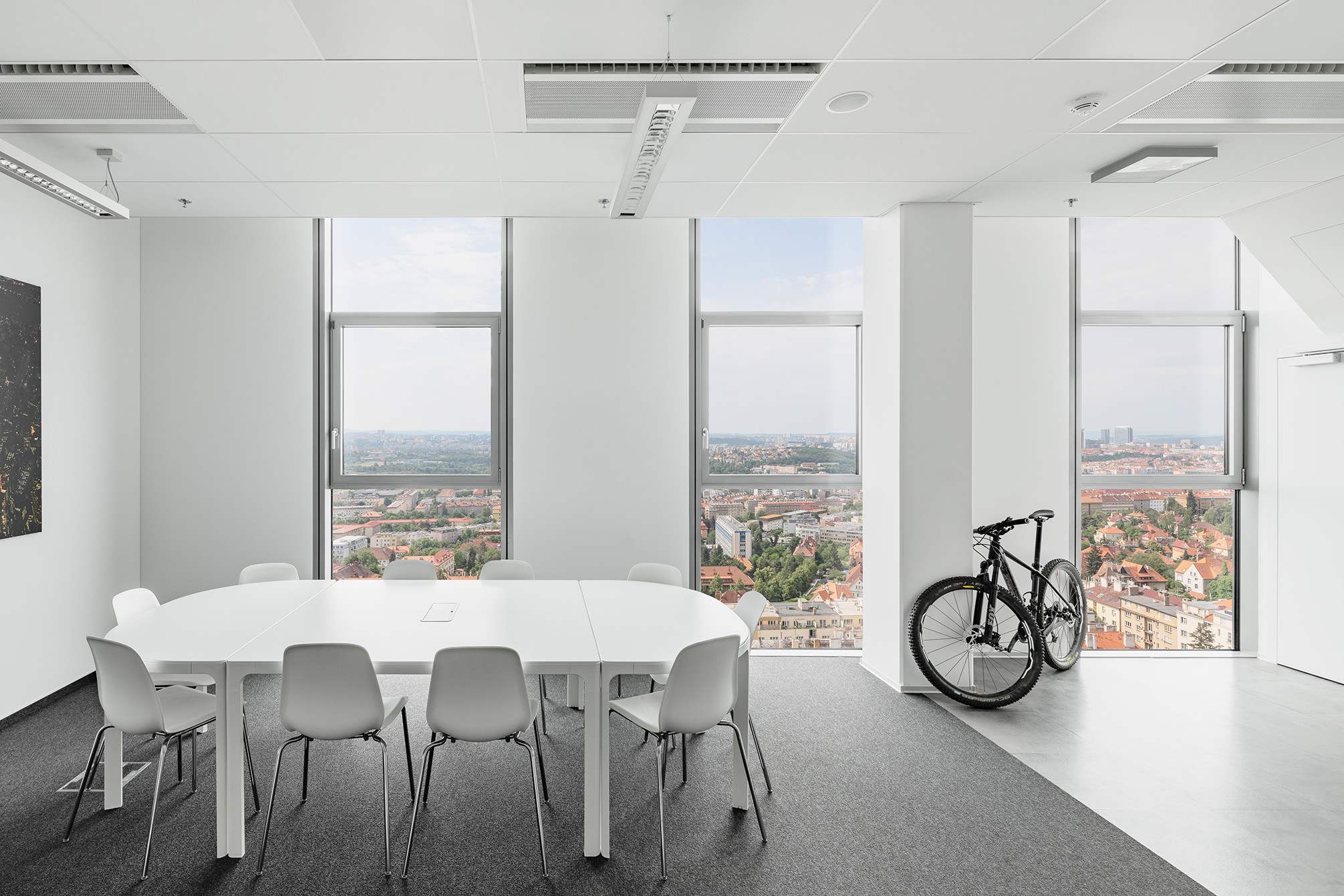 190610-CMN-Crystal-3140