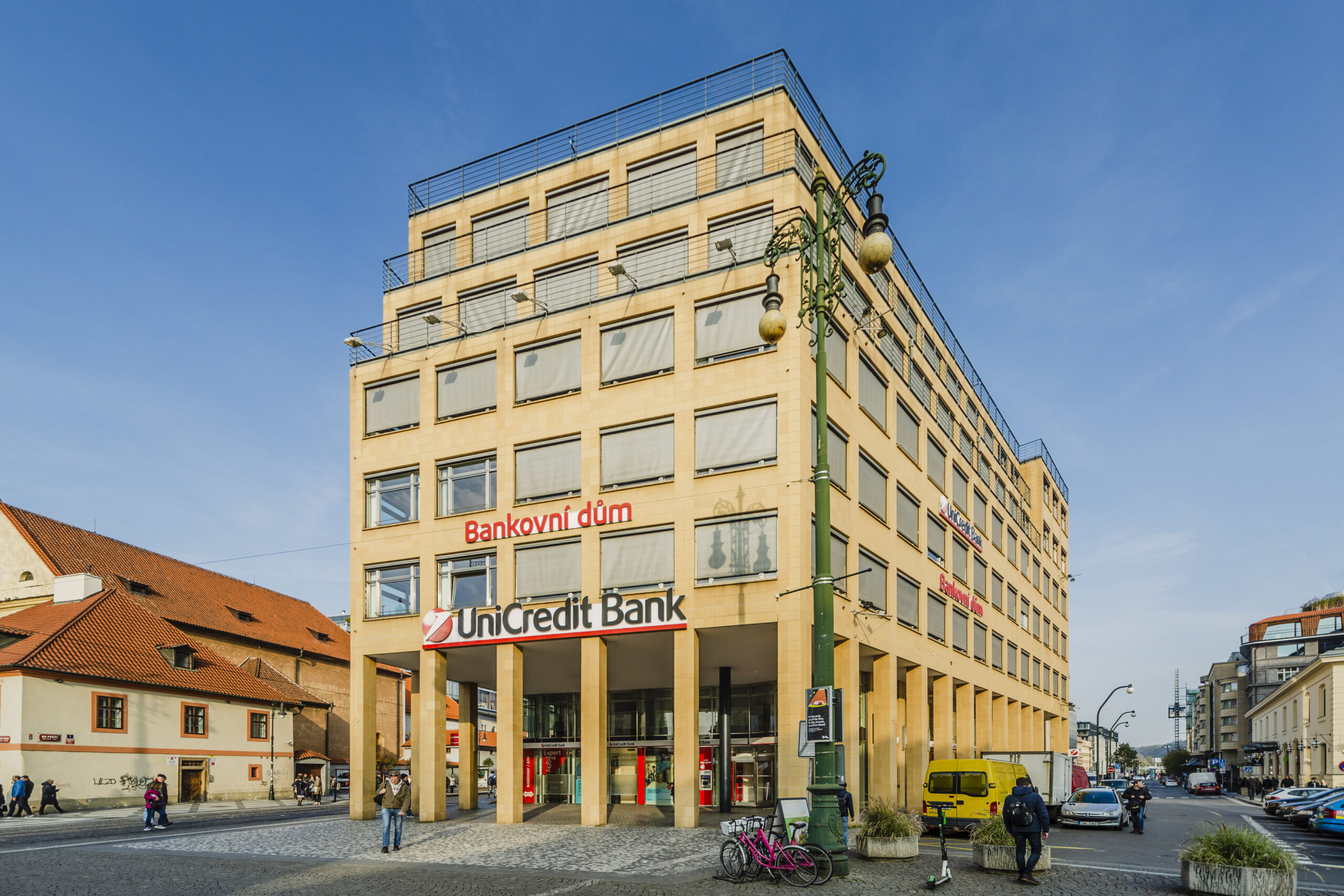 BANKING_HOUSE_1-scaled